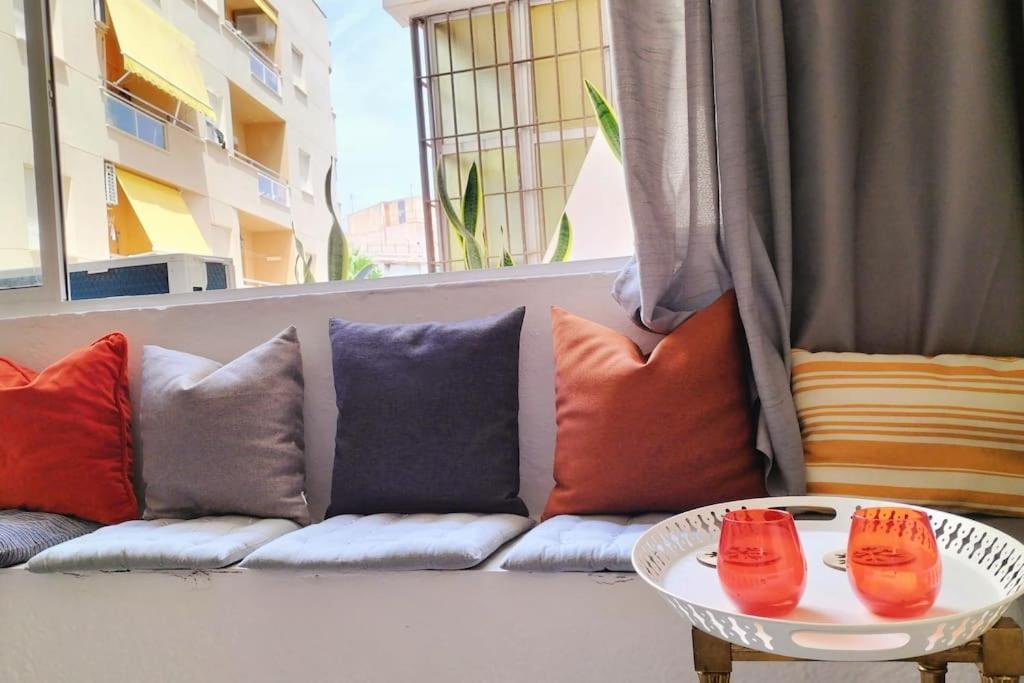 Bonito Apartamento De Dos Dormitorios En El Centro Y Calle San Miguel Torremolinos Exteriör bild
