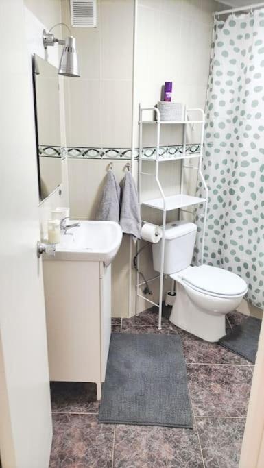Bonito Apartamento De Dos Dormitorios En El Centro Y Calle San Miguel Torremolinos Exteriör bild
