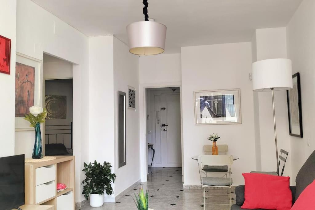 Bonito Apartamento De Dos Dormitorios En El Centro Y Calle San Miguel Torremolinos Exteriör bild