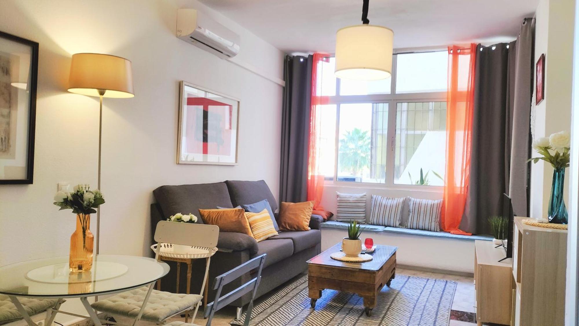 Bonito Apartamento De Dos Dormitorios En El Centro Y Calle San Miguel Torremolinos Exteriör bild